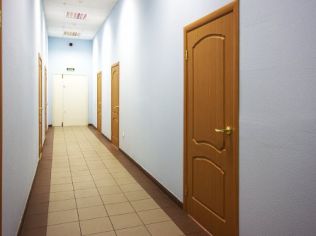Аренда офиса 49.7 м2 в бизнес-центре, метро Чёрная Речка