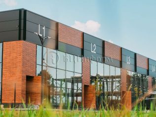 Аренда помещения свободного назначения 392 м²