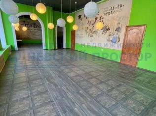 Аренда помещения свободного назначения 215 м²