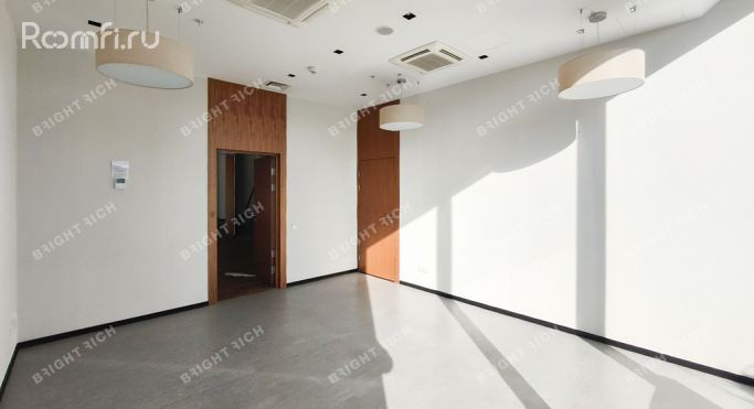 Аренда офиса 570 м², Стартовая улица - фото 3