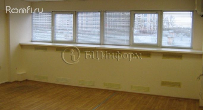 Аренда офиса 37.9 м², Сердобольская улица - фото 2