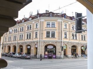 Продажа помещения свободного назначения 1083 м²
