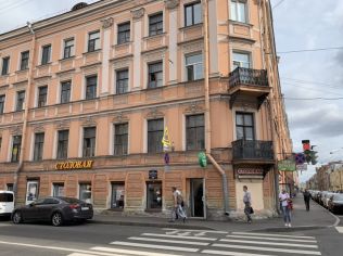Аренда торгового помещения 175 м²