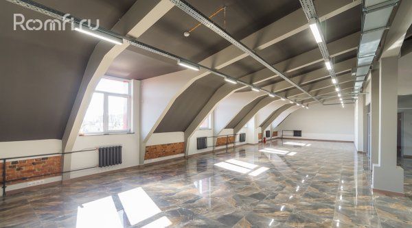 Аренда офиса 270 м2 в бизнес-центре, метро Чкаловская, улица Красного Курсанта - фото 1