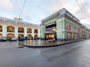 Аренда торгового помещения 20 м2 в многофункциональном комплексе, метро Невский Проспект
