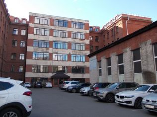 Аренда помещения свободного назначения 302.5 м²