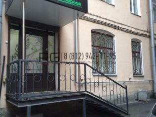 Аренда помещения свободного назначения 77 м2, метро Площадь Александра Невского 2