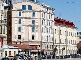 Аренда офиса 3163 м2 в бизнес-центре, метро Невский Проспект