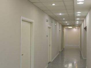 Аренда офиса 105 м2 в бизнес-центре, метро Ладожская