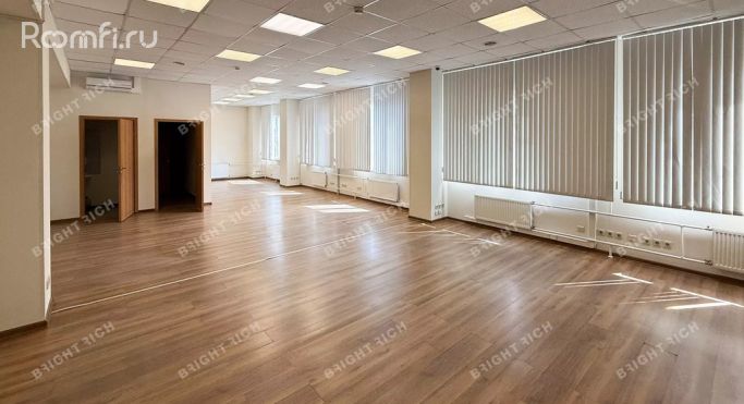 Аренда офиса 492.5 м², улица Ивана Черных - фото 2
