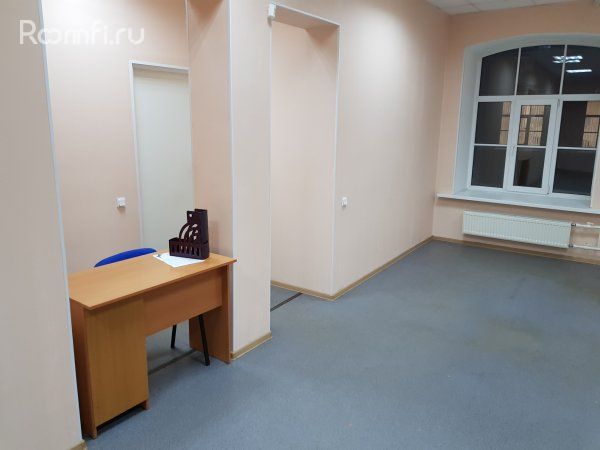 Аренда офиса 33.8 м2 в бизнес-центре, метро Достоевская, Владимирский проспект - фото 1