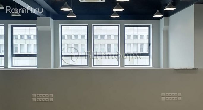 Аренда офиса 460 м², улица Моисеенко - фото 2