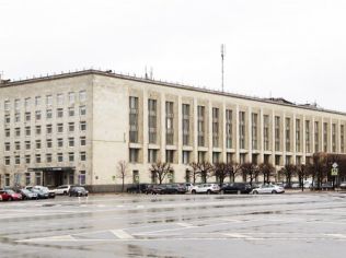 Аренда офиса 110 м2 в бизнес-центре, метро Чернышевская