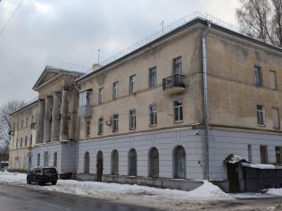 Продажа помещения свободного назначения 702.7 м²