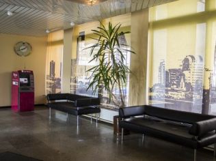 Аренда офиса 50 м2 в бизнес-центре, метро Лесная