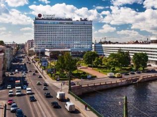 Аренда помещения свободного назначения 975 м2 в бизнес-центре, метро Балтийская