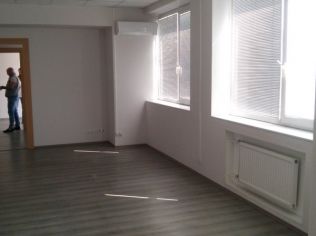 Аренда офиса 390 м2 в бизнес-центре, метро Московские Ворота