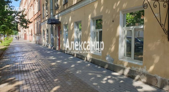 Продажа торгового помещения 181.9 м², 3-я Красноармейская улица - фото 2