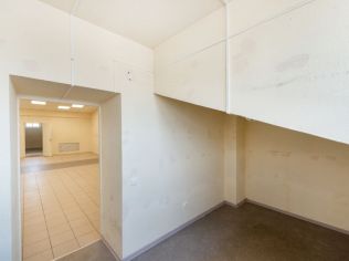 Аренда торгового помещения 32.4 м²