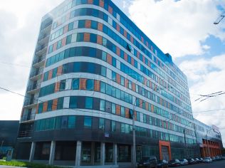Аренда офиса 2061 м2 в бизнес-центре, метро Ладожская