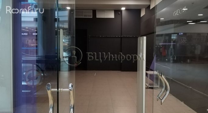 Аренда торгового помещения 92.4 м², улица Типанова - фото 3