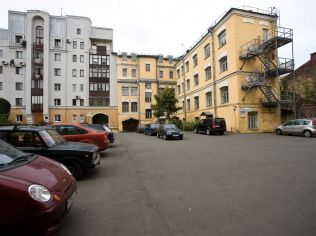 Аренда офиса 9.6 м2 в бизнес-центре, метро Лиговский Проспект
