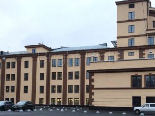 Аренда офиса 700 м2 в бизнес-центре, метро Петроградская