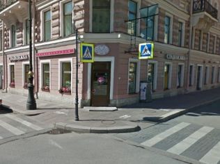 Аренда помещения свободного назначения 49 м2 в торгово-офисном комплексе, метро Чернышевская