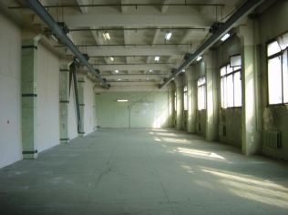 Аренда производственного помещения 389 м²