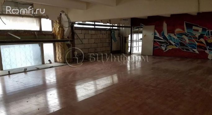 Аренда торгового помещения 814 м², улица Возрождения - фото 2