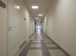 Аренда офиса 34 м2 в бизнес-центре, метро Елизаровская