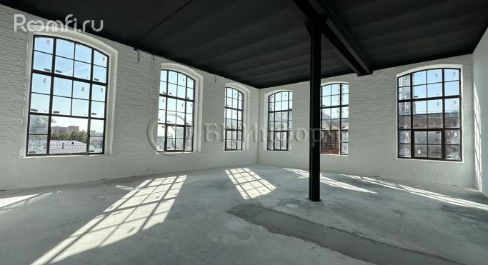 Аренда офиса 100 м², Новгородская улица - фото 1