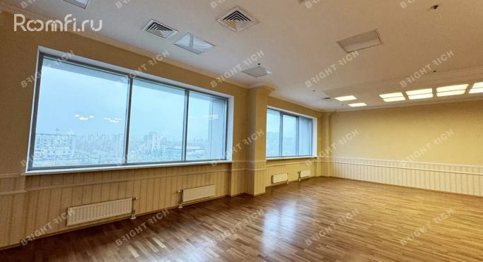 Аренда офиса 722.3 м², площадь Конституции - фото 1