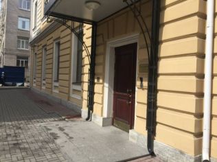 Аренда офиса 101.1 м2 в бизнес-центре, метро Маяковская