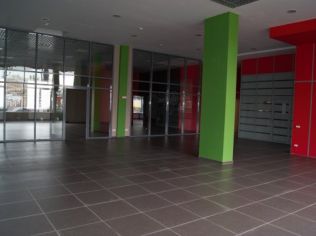 Аренда офиса 702 м2 в бизнес-центре, метро Ладожская
