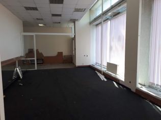 Аренда помещения свободного назначения 204 м2 в многофункциональном комплексе, метро Академическая