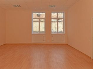 Аренда офиса 61.4 м2 в бизнес-центре, метро Фрунзенская