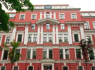 Аренда офиса 310 м2 в бизнес-центре, метро Балтийская