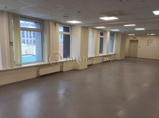 Аренда офиса 541.6 м²