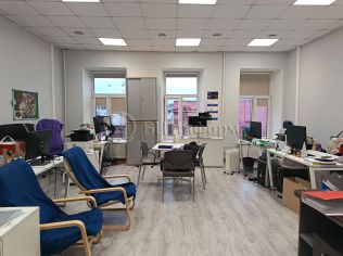Аренда офиса 142.3 м²