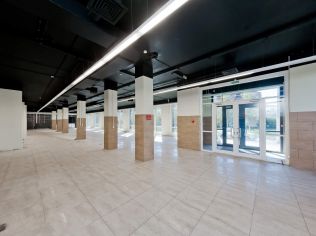 Аренда помещения свободного назначения 640.9 м²