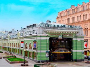 Аренда торгового помещения 11269.8 м2 в многофункциональном комплексе, метро Невский Проспект