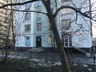 Аренда торгового помещения 43 м2 в административном здании, метро Ленинский Проспект