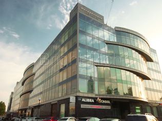 Аренда офиса 315 м2 в бизнес-центре, метро Спортивная
