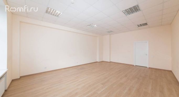 Аренда торгового помещения 46.4 м², улица Швецова - фото 1