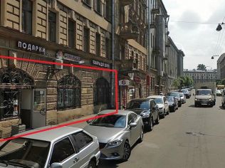 Аренда помещения свободного назначения 213 м2 в торгово-офисном комплексе, метро Чернышевская