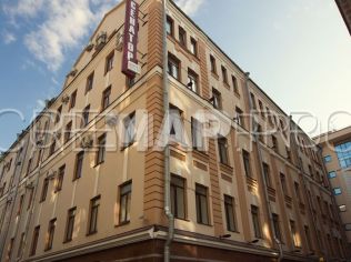 Аренда офиса 65.7 м2 в бизнес-центре, метро Василеостровская