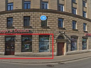Аренда помещения свободного назначения 156 м2 в торгово-офисном комплексе, метро Площадь Александра Невского 1