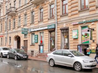 Аренда торгового помещения 110 м2 в многофункциональном комплексе, метро Владимирская