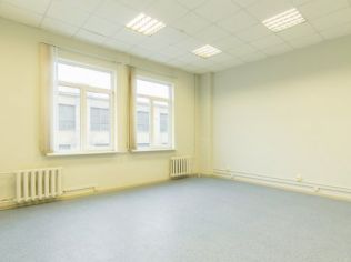 Аренда офиса 74.3 м2 в бизнес-центре, метро Василеостровская